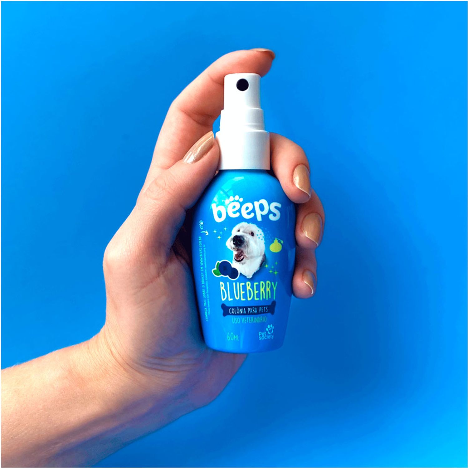 Colonia-Beeps-Blueberry-Pet-Society-60ml-ambientada