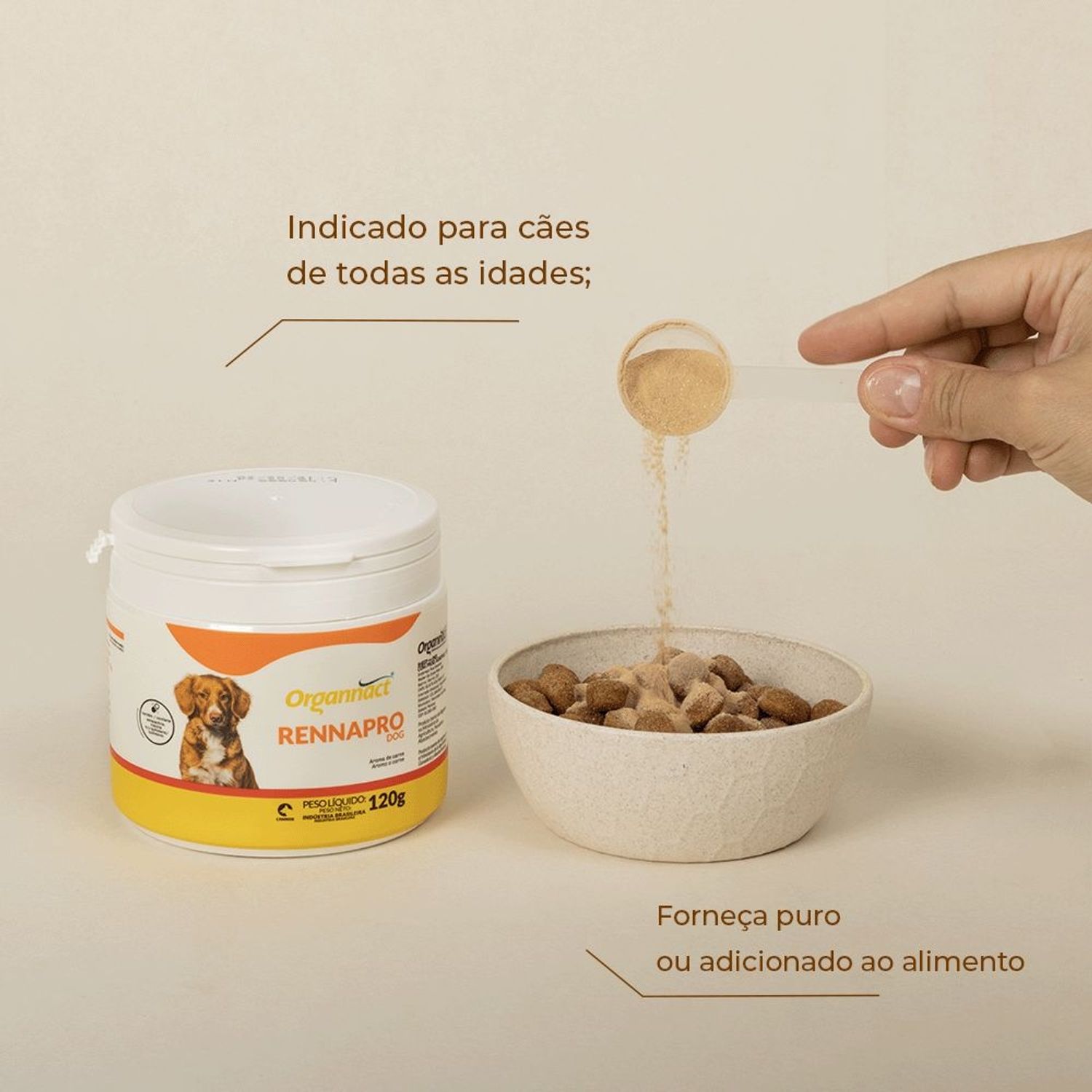 Rennapro Dog Organnact colocando o pó na ração