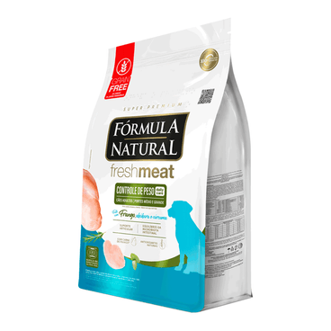 Lateral-da-Racao-Formula-Natural-Fresh-Meat-Controle-de-Peso-Caes-Medio-e-Grande-Frango