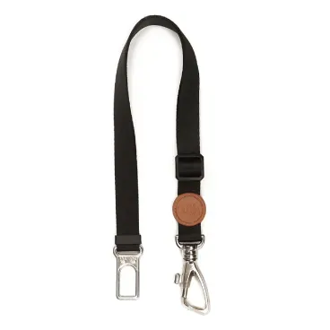 Adaptador-para-Cinto-de-Seguranca-Toh-Preto-detalhes-do-mosquetao