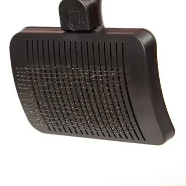 Rasqueadeira-Autolimpante-MyHug-tamanhos-P-e-G-foto-de-detalhe-da-parte-da-frente-do-produto