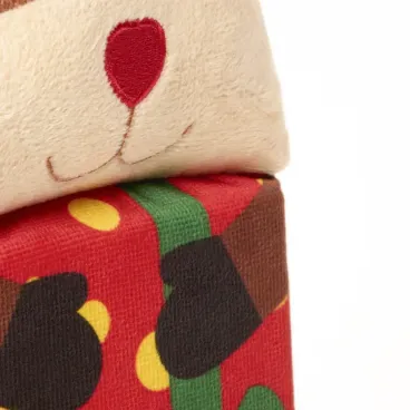 Detalhes-do-Brinquedo-Pelucia-Rena-Savana-Pet