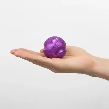 Brinquedo-Bola-Macica-Slim-Ball-Stark-Pet-Roxo-tamanho-40mm-na-palma-da-mao