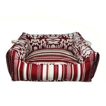 Cama-Quadrada-Dupla-Listra-Vermelha-Futon-Dog