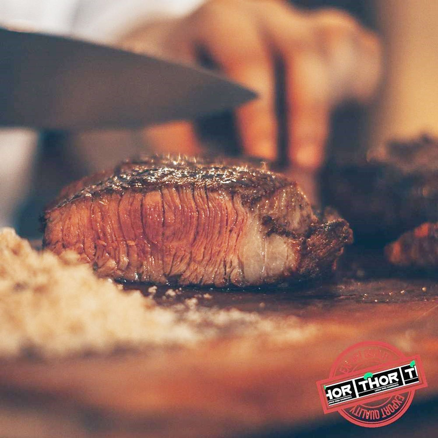 Lenha-de-Eucalipto-Para-Churrasco-Forno-e-Lareira-Thor-Churrasco