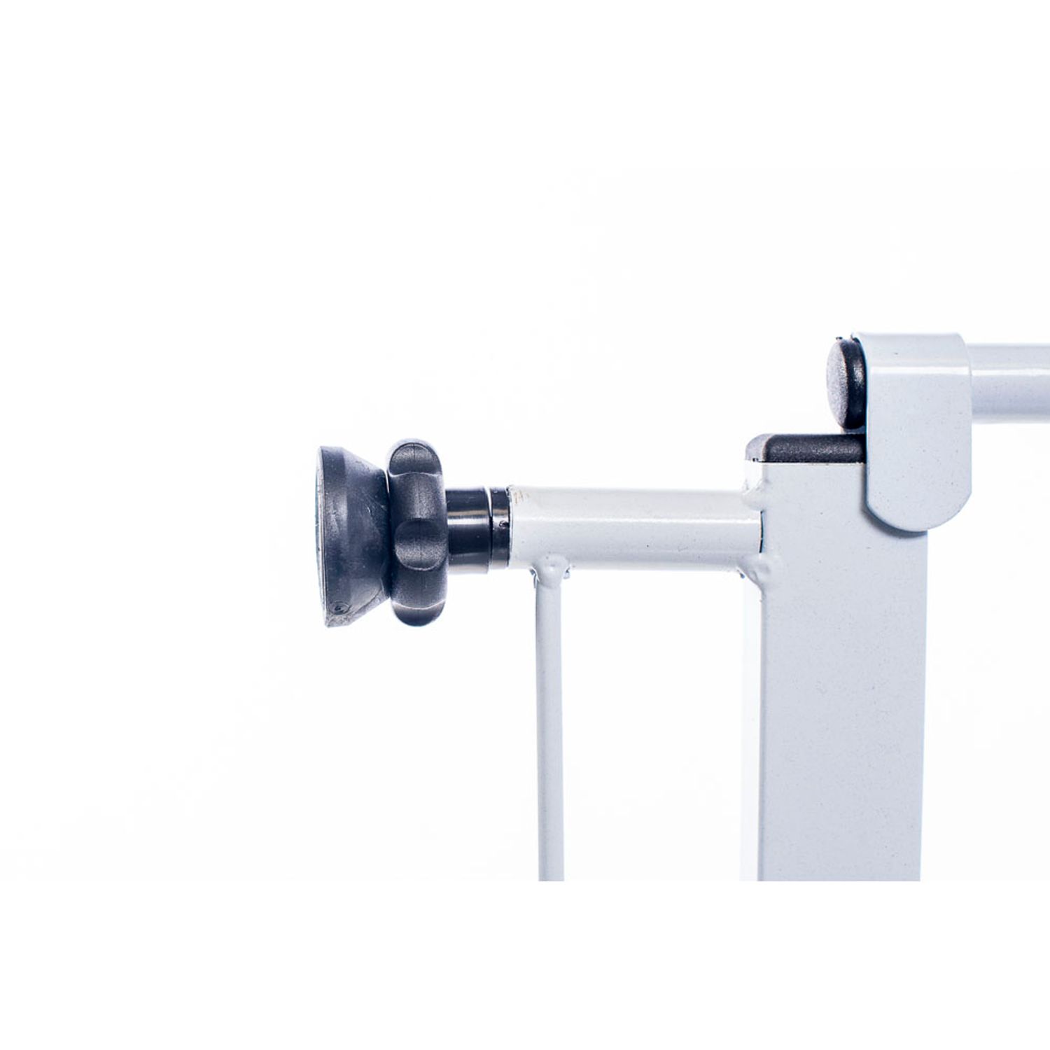 Portão Clássico Plus Grade Porta NF Pet Branco detalhe do fixador